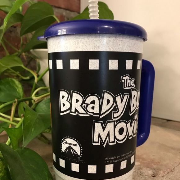 RARE - 90s Blockbuster lidded plastic cup & straw tumbler The Brady Movie - Picture 5 of 7